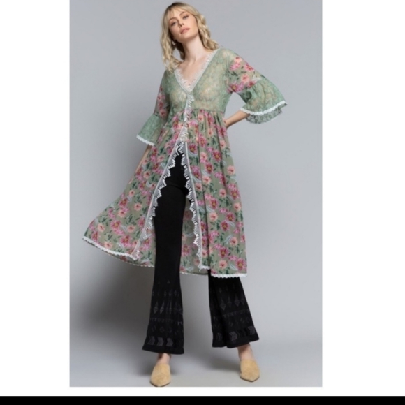 POL Sage Kimono - Picture 1 of 13